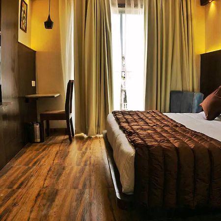 Raas Mahal-Hotel In Jaipur Near Tourist Places Extérieur photo