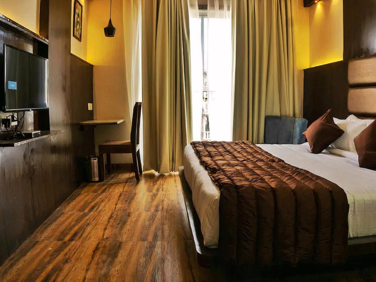 Raas Mahal-Hotel In Jaipur Near Tourist Places Extérieur photo